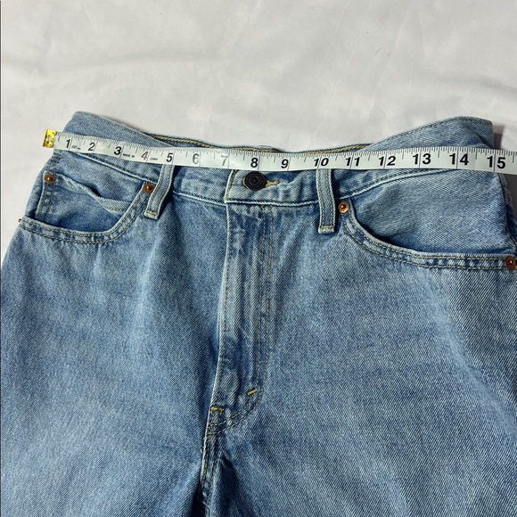 Levi’s women size 29 Dad Jean - Picture 6 of 10